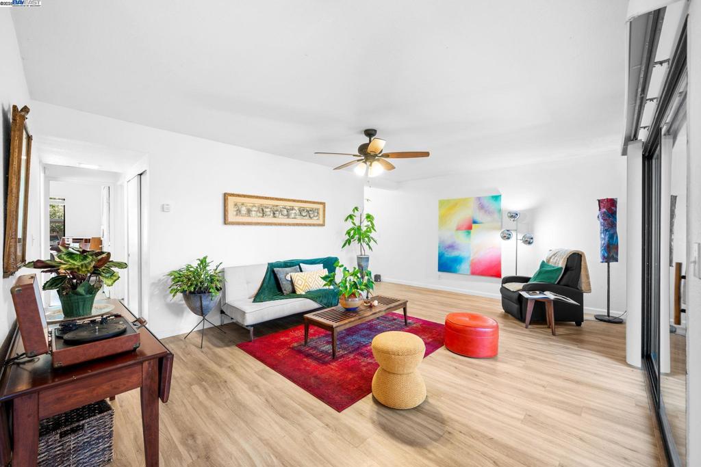 900 Cambridge Drive #53
