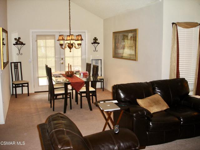 15503 Dracena Avenue, Moorpark CA: https://media.crmls.org/mediaz/bf993c54-f4b4-4a91-8543-37969f3ae803.jpg