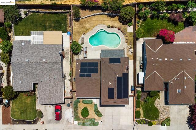 2125 Robles Dr, Antioch CA: https://media.crmls.org/mediaz/bf99541e-907d-4ba9-82ef-221208bc2ea5.jpg