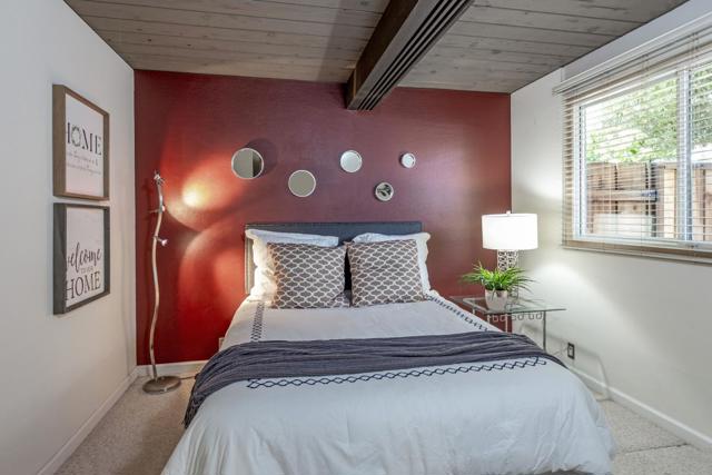 19269 De Havilland Drive, Saratoga CA: https://media.crmls.org/mediaz/bf9b1e83-aedc-41a2-8f8d-1a7ef746da8c.jpg