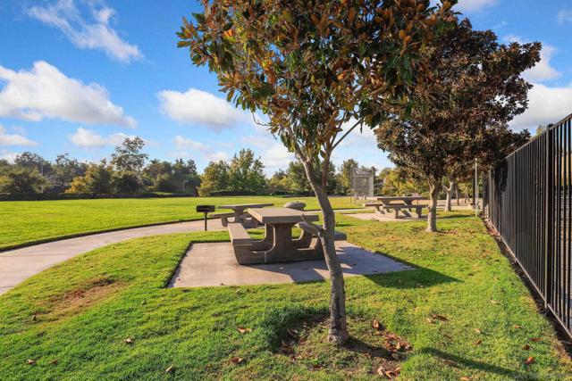 40998 Promenade Chardonnay Hls, Temecula CA: https://media.crmls.org/mediaz/bf9bb82d-8d18-45aa-b805-88e7191def9c.jpg