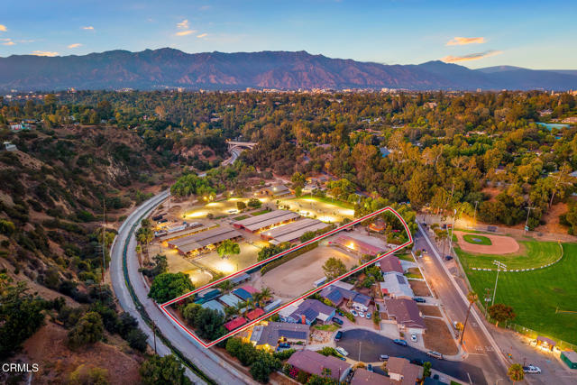307 San Pascual Avenue, South Pasadena CA: https://media.crmls.org/mediaz/bf9c72a7-1e10-4168-ba24-427c2eb50935.jpg