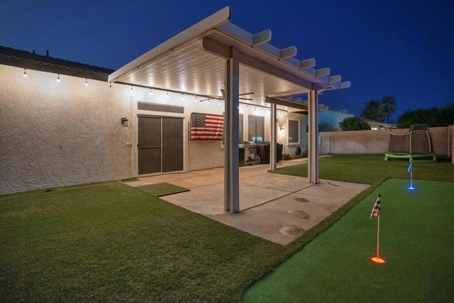 45180 Debbie Drive, La Quinta CA: https://media.crmls.org/mediaz/bf9c9693-5247-4fe9-a576-4a64798b65c1.jpg