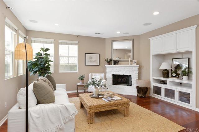 Detail Gallery Image 12 of 38 For 15809 Concord Ridge, San Diego,  CA 92127 - 4 Beds | 3/1 Baths