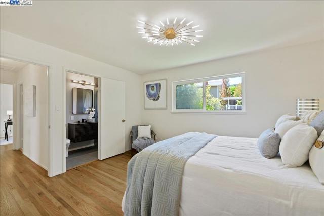 7606 Desertwood Ln, Pleasanton CA: https://media.crmls.org/mediaz/bf9e2ca0-81b0-4a29-9944-b43928d6fcc7.jpg