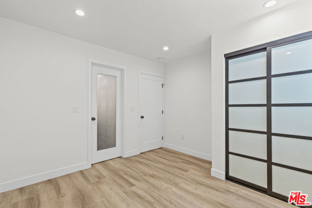 6350 Willoughby Avenue, Los Angeles CA: https://media.crmls.org/mediaz/bf9ebc76-5b52-4c66-9554-f2d294dfb5ea.jpg