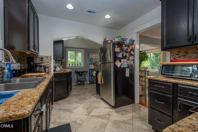 Detail Gallery Image 3 of 47 For 15663 N Ojai Santa Paula Rd, Santa Paula,  CA 93060 - 3 Beds | 2 Baths