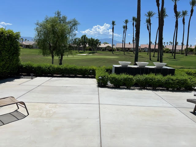 35491 Rosemont Drive, Palm Desert CA: https://media.crmls.org/mediaz/bf9ee9d8-63f7-4955-a520-3fc072b93324.jpg
