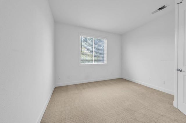 Image 22 of 35 For 1009 Jena Terrace
