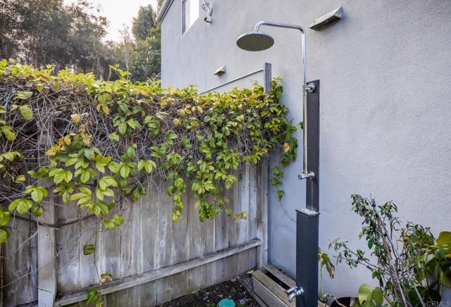 303 305 Sanford Street, Encinitas CA: https://media.crmls.org/mediaz/bfa12d8a-9da3-44cd-bcda-670c3f7ff21e.jpg