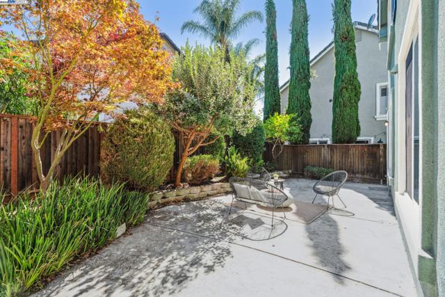 5929 Linwood Cmn, Livermore CA: https://media.crmls.org/mediaz/bfa19b3e-e539-400b-82b9-21d301d8af66.jpg