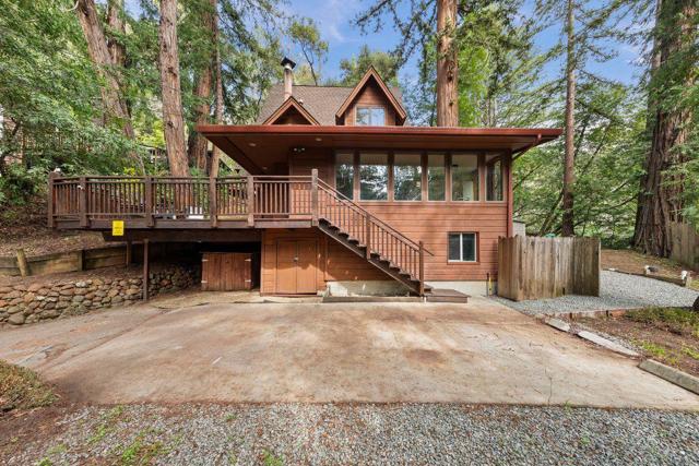 1 Memory Lane, La Honda CA: https://media.crmls.org/mediaz/bfa23ebf-90db-4b1d-97a6-146ac136faed.jpg