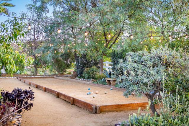 Detail Gallery Image 27 of 58 For 30837 Palomar Vista Dr, Valley Center,  CA 92082 - 4 Beds | 3 Baths