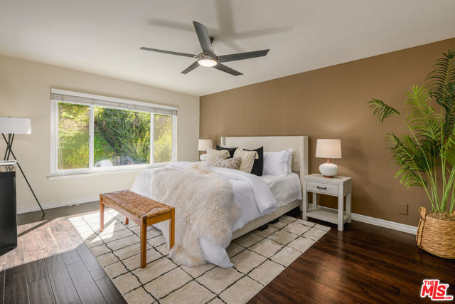 6652 Buttonwood Avenue, Oak Park CA: https://media.crmls.org/mediaz/bfa5e41b-c37d-45ec-ac6e-81a7863ac455.jpg