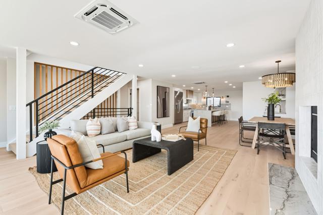 2623 Ocean Front Walk, San Diego CA: https://media.crmls.org/mediaz/bfa81e8f-8cd2-48e7-a3e7-6e99afe345a2.jpg