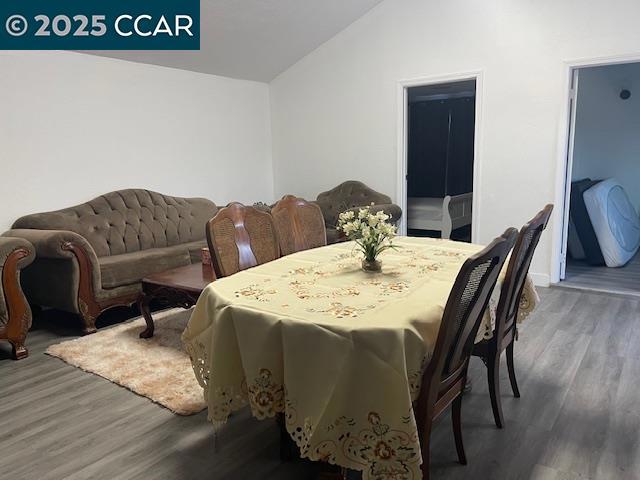 29668 Dixon St, Hayward CA: https://media.crmls.org/mediaz/bfa8e87d-7502-47a4-9eff-eb8206275ee4.jpg