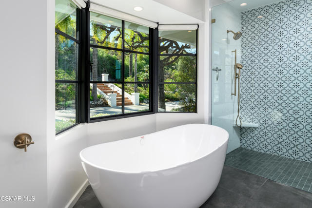 87 Pinecrest Road, Westlake Village CA: https://media.crmls.org/mediaz/bfa9c472-4af5-4823-aa96-bd1f189a69a0.jpg