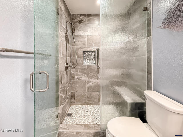 2098 Covington Avenue, Simi Valley CA: https://media.crmls.org/mediaz/bfaae258-c650-47ee-ad23-1c80a583afec.jpg