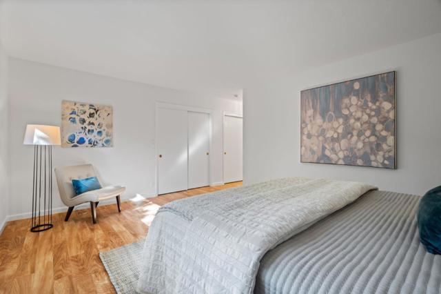 1425 Cedar Place, Los Altos CA: https://media.crmls.org/mediaz/bfad47c9-c78f-47eb-896a-a80c14377d30.jpg