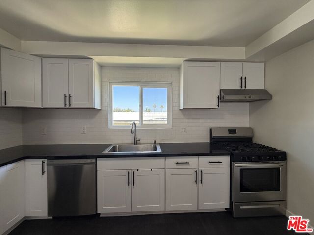 25226 Loytan Street, Torrance, California 90505, 3 Bedrooms Bedrooms, ,1 BathroomBathrooms,Residential Lease,For Rent,Loytan,25581135