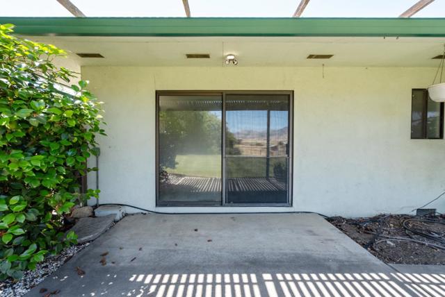 307 Mansfield Road, Hollister CA: https://media.crmls.org/mediaz/bfadc144-feb3-4290-b45e-b4422f92e1a6.jpg