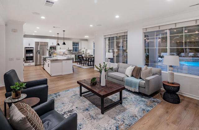 Detail Gallery Image 13 of 44 For 7393 Sitio Lima, Carlsbad,  CA 92009 - 4 Beds | 4/1 Baths