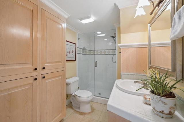 7 Redberry, Portola Valley CA: https://media.crmls.org/mediaz/bfaf05ec-9d45-48f6-b16a-bf8629f82b7d.jpg