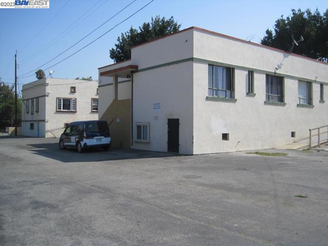 910 Monterey Street, Hollister, California 95023, ,Commercial Sale,For Sale,Monterey Street,41043114