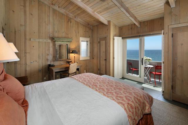 14 Potbelly Beach Road Road, Aptos CA: https://media.crmls.org/mediaz/bfafae43-9e42-47c4-b484-98601637b376.jpg