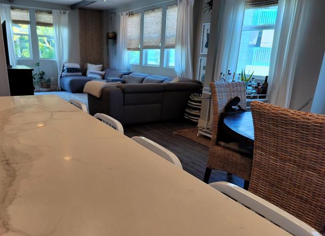 Detail Gallery Image 17 of 32 For 1570 Vista Del Mar Way #4,  Oceanside,  CA 92054 - 5 Beds | 4 Baths