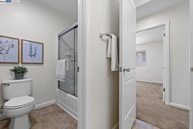 4775 Mahogany St, Dublin CA: https://media.crmls.org/mediaz/bfb18256-6b1a-44a4-9c57-9551a97ea7c2.jpg