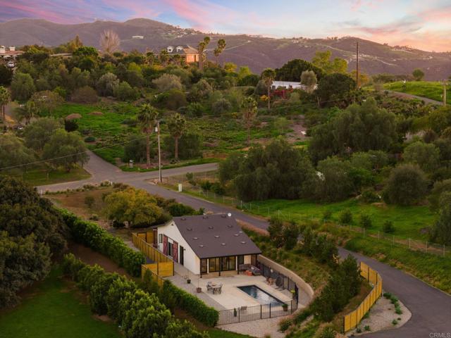 Detail Gallery Image 7 of 75 For 6937 Kellyn Ln, Vista,  CA 92084 - 4 Beds | 4/1 Baths