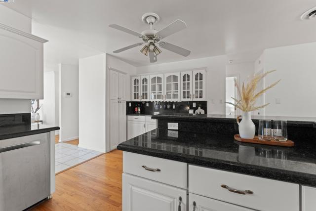 6793 Flanders Dr, Newark CA: https://media.crmls.org/mediaz/bfb2b93b-2d30-455c-a622-5c897b93bb2c.jpg
