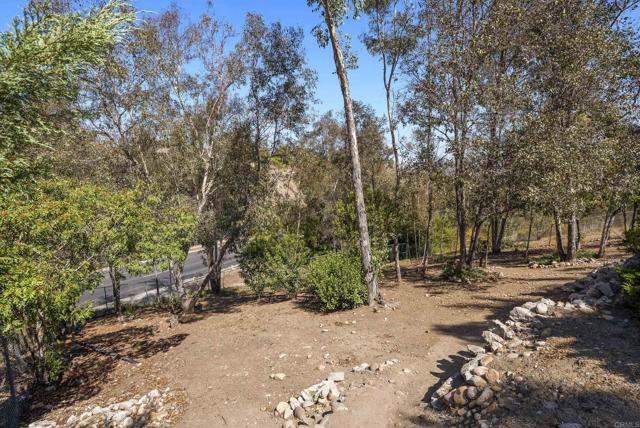 1958 Milford Place, El Cajon CA: https://media.crmls.org/mediaz/bfb2fb54-c2ea-4768-aa44-7d46272749a6.jpg