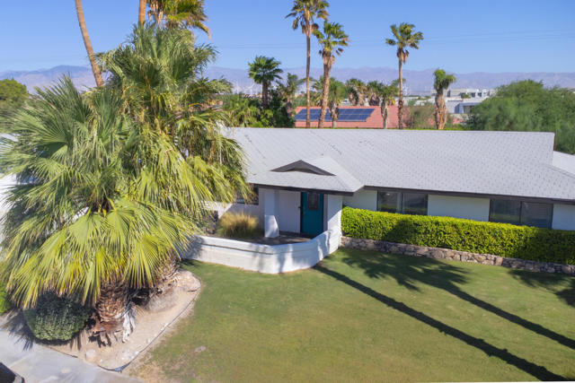 Image 5 of 77 For 502 Molino Road