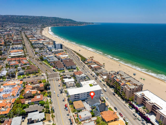 Detail Gallery Image 47 of 52 For 726 Esplanade, Redondo Beach,  CA 90277 - 6 Beds | 5 Baths