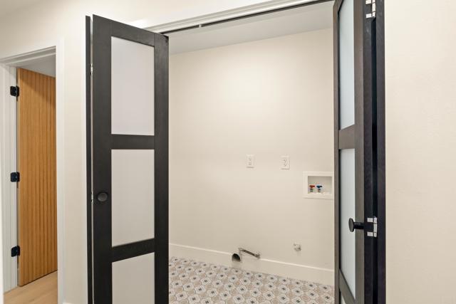 417 Santa Victoria, Solana Beach CA: https://media.crmls.org/mediaz/bfb4e9ad-95b0-4beb-b0a8-03a8aec25091.jpg