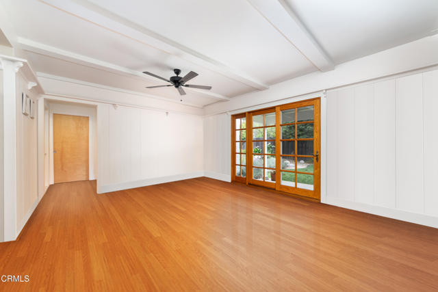 4402 El Camino Corto, La Canada Flintridge CA: https://media.crmls.org/mediaz/bfb5d4de-9812-46f6-9d20-50b273655427.jpg