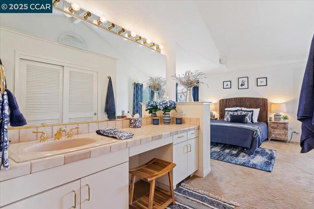 2323 Grosvenor Heights Ct, Livermore CA: https://media.crmls.org/mediaz/bfb66856-a1bc-41dc-97d1-fbf9dc743cd3.jpg