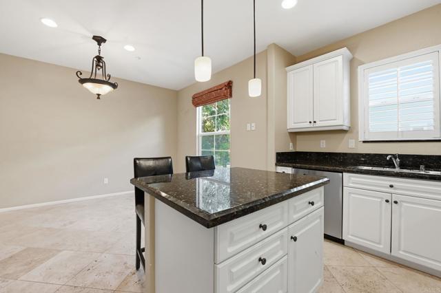 Detail Gallery Image 14 of 26 For 16926 Vasquez Way #86,  San Diego,  CA 92127 - 2 Beds | 2/1 Baths