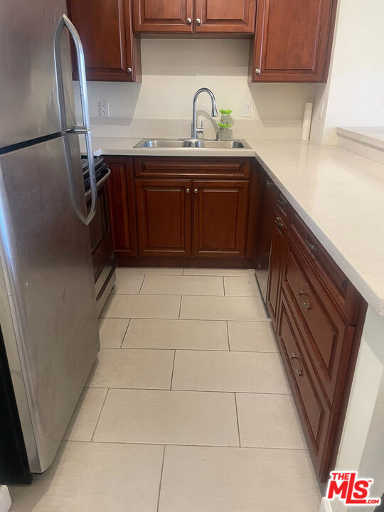 969 Hilgard Avenue, Los Angeles CA: https://media.crmls.org/mediaz/bfb797b4-204e-46a5-a72c-3489d503c66e.jpg