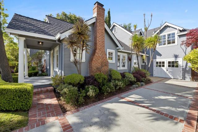 2149 High Street, Palo Alto CA: https://media.crmls.org/mediaz/bfb7cc94-16e9-4b5a-b56d-e1b10cac1dfa.jpg