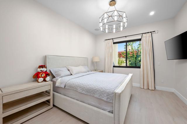 77300 Coyote Creek, Indian Wells CA: https://media.crmls.org/mediaz/bfb855f7-a0f3-4089-a8a6-57d0b277db06.jpg