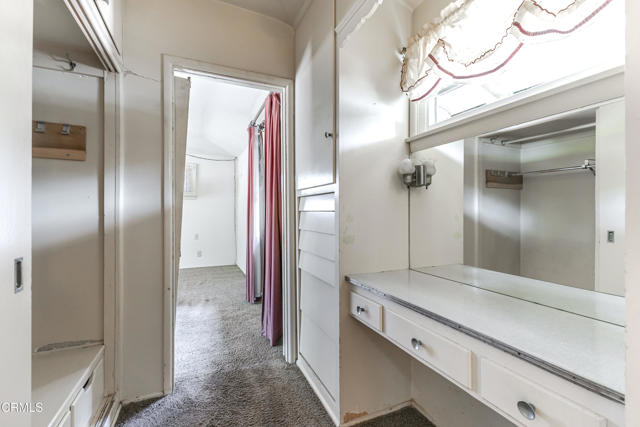 887 Vallombrosa Drive, Pasadena CA: https://media.crmls.org/mediaz/bfb8c357-7ce9-4537-bbf4-93eaab40f3b1.jpg