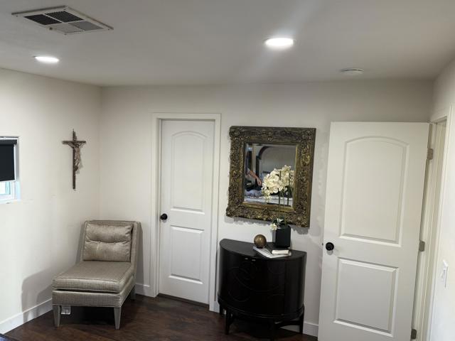 72466 Club View Dr., Mecca CA: https://media.crmls.org/mediaz/bfb9295c-781d-45a2-9255-cd24963acb27.jpg