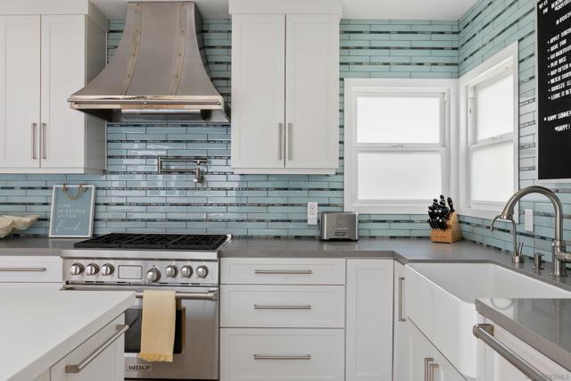 805 Brighton Court, San Diego CA: https://media.crmls.org/mediaz/bfb94206-a25d-4f1f-8e3c-10a4a2bef910.jpg