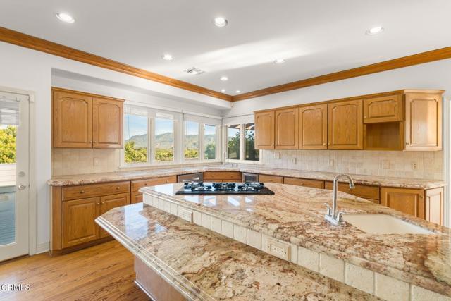 Detail Gallery Image 7 of 36 For 13922 Foothill Rd, Santa Paula,  CA 93060 - 3 Beds | 4/1 Baths