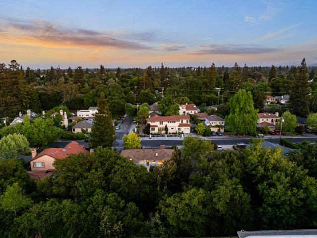 678 Chimalus Drive, Palo Alto CA: https://media.crmls.org/mediaz/bfb9b5dc-5102-44e0-8559-a3da95a36ccc.jpg