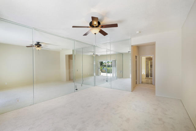 48509 ViA Encanto, La Quinta CA: https://media.crmls.org/mediaz/bfb9d61b-c9bb-4ccb-af86-8b95a2b0db7d.jpg