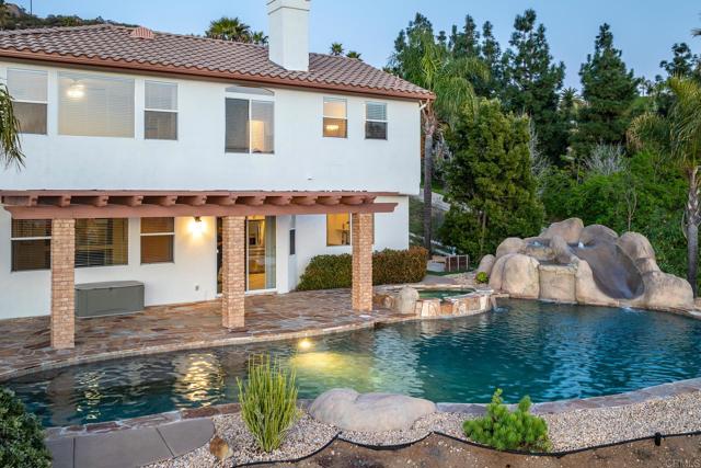 Detail Gallery Image 6 of 47 For 15881 Broad Oaks Rd, El Cajon,  CA 92021 - 4 Beds | 3 Baths